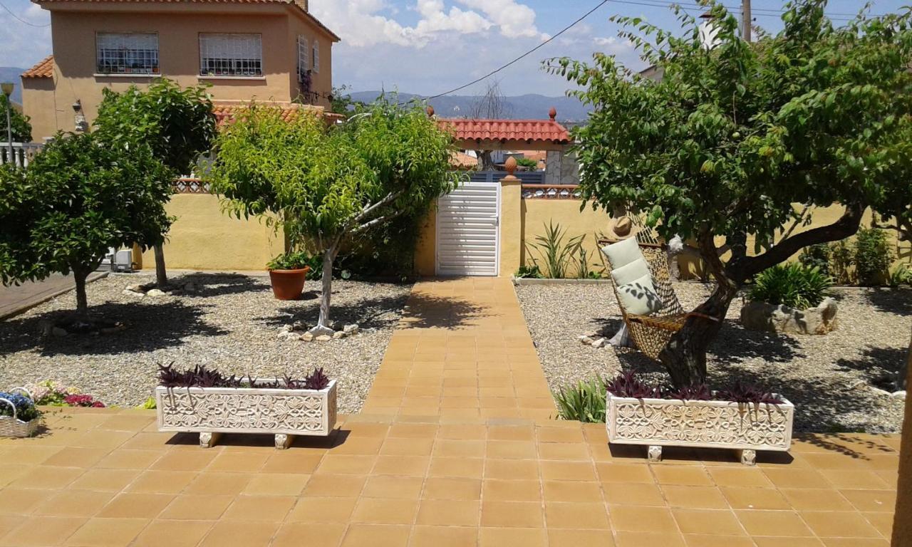 Chalet Vacacional Con Piscina Privada Y Barbacoa Таррагона Экстерьер фото