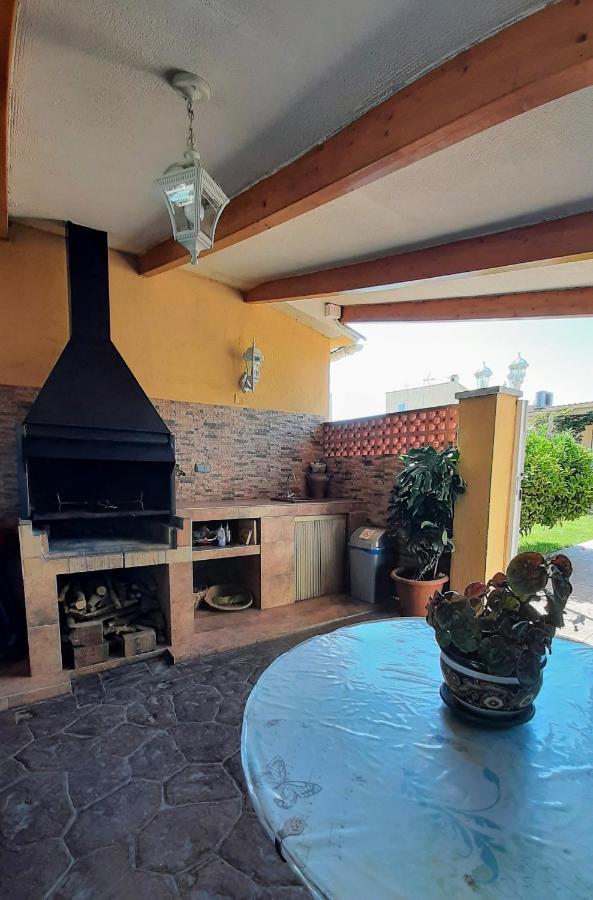 Chalet Vacacional Con Piscina Privada Y Barbacoa Таррагона Экстерьер фото